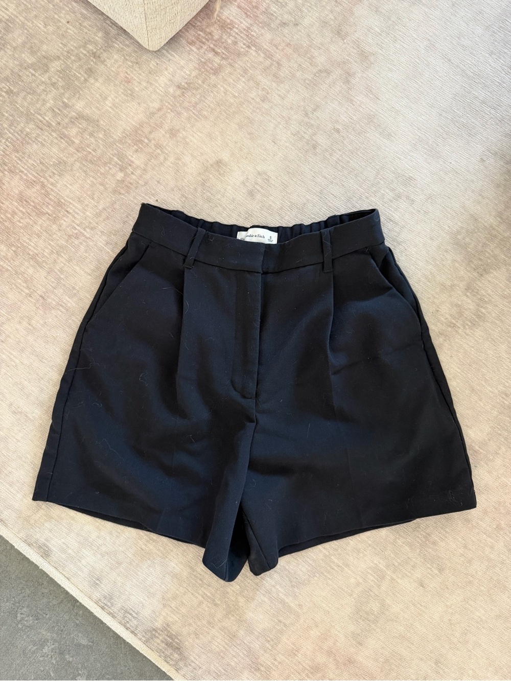 Abercrombie & Fitch Black High-Waist Tailored Shorts